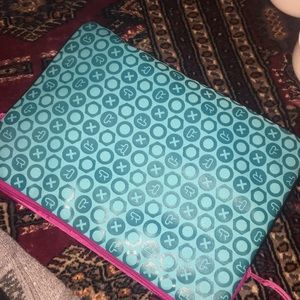 Incase laptop case “15